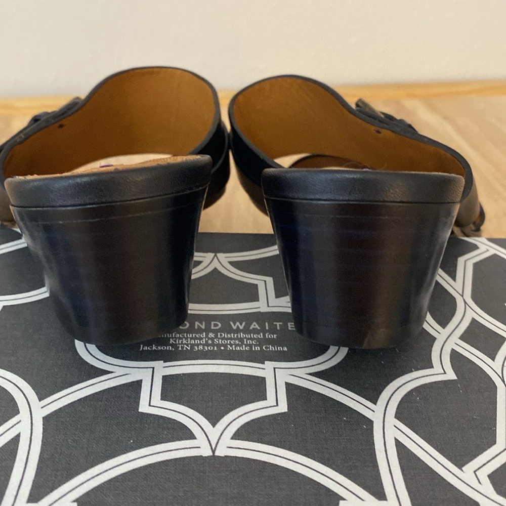 NWOT Ralph Lauren Purple Label Collection Black Sandals.  Size 36B (US)6 - Picture 7 of 8